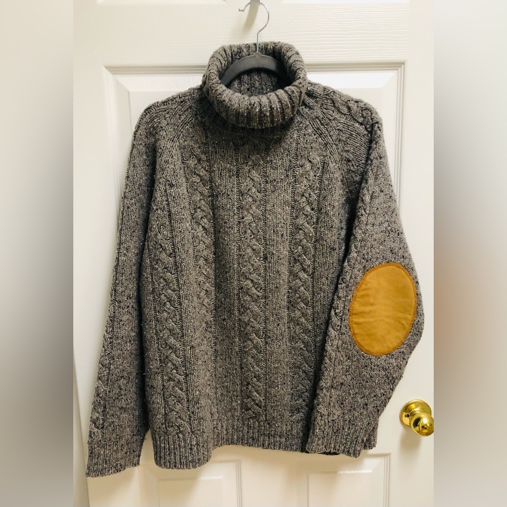 Orvis Men’s Wool/Cashmere blend Turtleneck Sweater-Medium